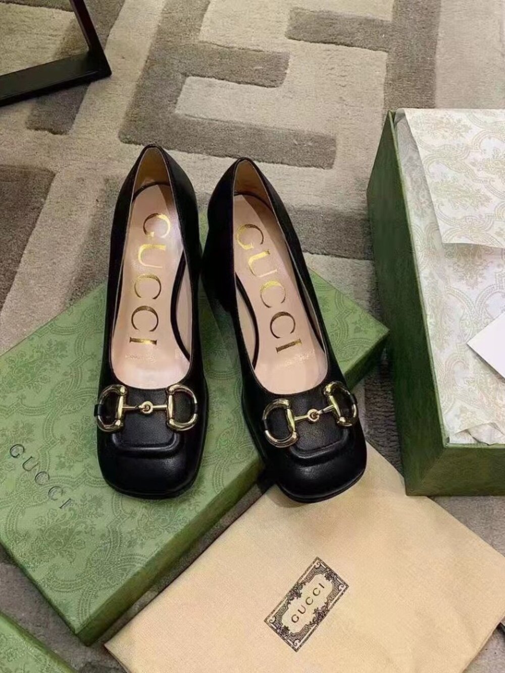 GUCCI Women‘s Black Heel